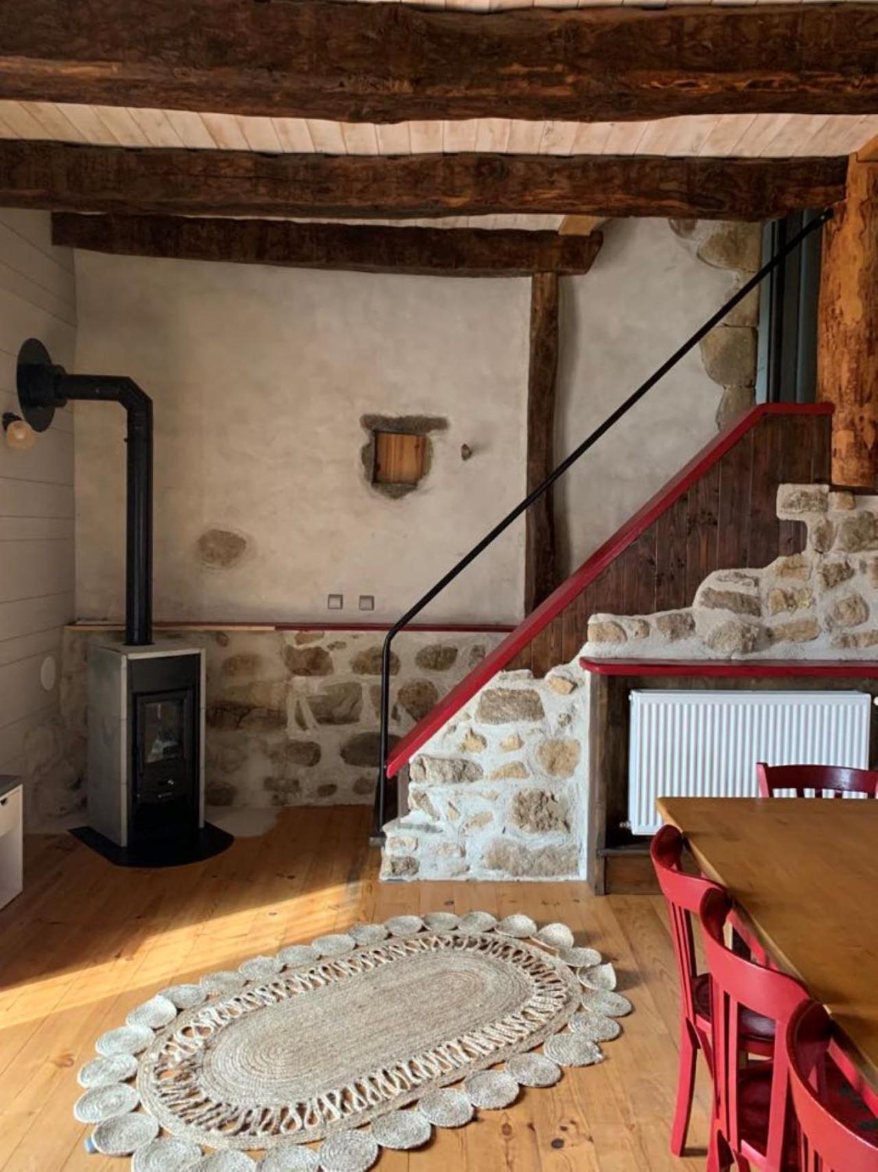 Gites Domaine De Silhac Ardeche ภายนอก รูปภาพ